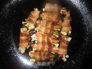 香煎五花肉卷金针菇的做法步骤:4