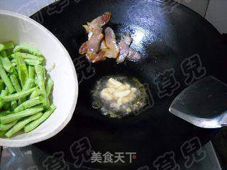腊肉豇豆焖面的做法步骤:6