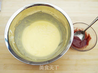彩绘戚风蛋糕卷  红色小花的做法步骤：10