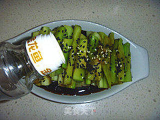 【夏季凉拌菜系列之素食篇】——白灼芥蓝的做法步骤:6