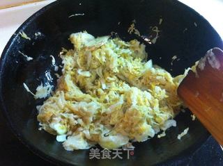东北酸菜白肉的做法步骤:4
