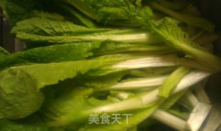 虾仁小白菜疙瘩汤的做法步骤:2