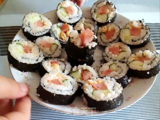 炎炎夏日,吃寿司!я люблю суши!的做法步骤:7