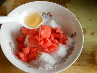 西瓜巧克力刨冰的做法步骤:7