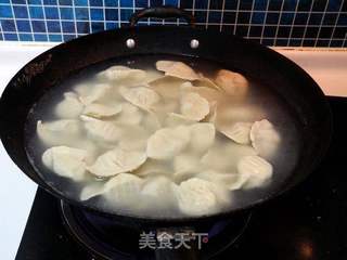 海米芹菜猪肉水饺的做法步骤:18