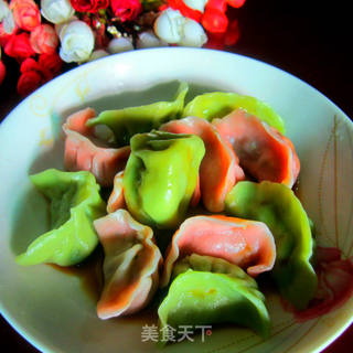 头伏饺子二伏面------蔬菜水饺的做法步骤:7