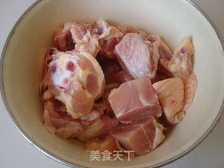 蒜味鸡的做法步骤：1