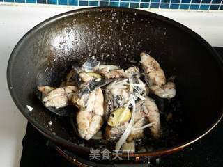 红烧鲅鱼的做法步骤：9