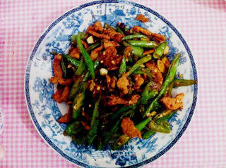 低油正宗湘味辣椒炒肉的做法步骤:8