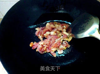 低油正宗湘味辣椒炒肉的做法步骤:5