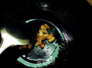 低油正宗湘味辣椒炒肉的做法步骤:4