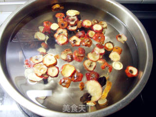 酸梅汤—夏日清凉饮品的做法步骤:3