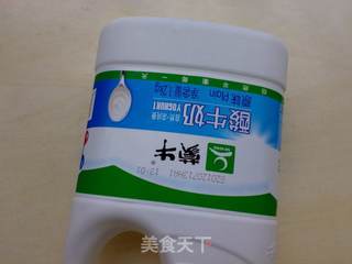 酸奶冰激凌的做法步骤:2