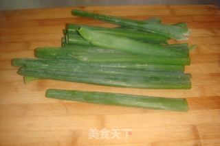 15分钟鲜葱变干葱【巧制干葱】的做法步骤：1