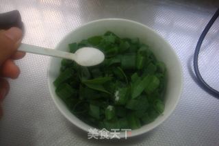 15分钟鲜葱变干葱【巧制干葱】的做法步骤：3