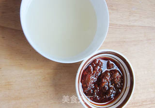越吃越过瘾的{干锅酥皮豆腐}的做法步骤:2
