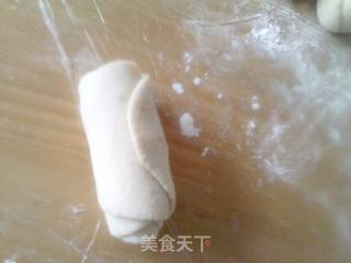 玫瑰花卷的做法步骤：5