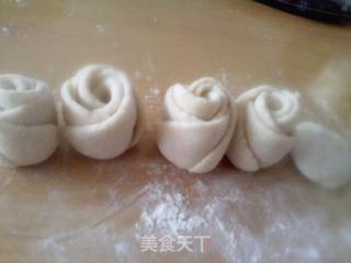 玫瑰花卷的做法步骤：7