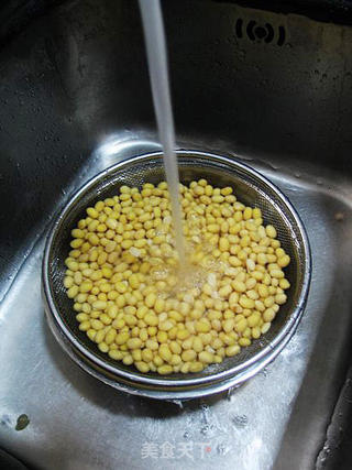 放心豆腐自己做----自制豆腐的做法步骤:4