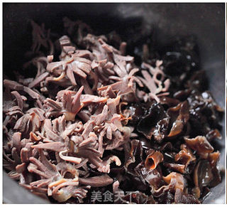 黑木耳拌鸭胗的做法步骤:9