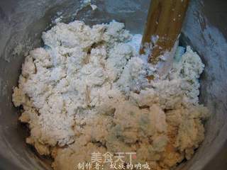 烫面土豆丝肉馅饼的做法步骤:2