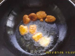 南瓜饼(南瓜球)的做法步骤:4