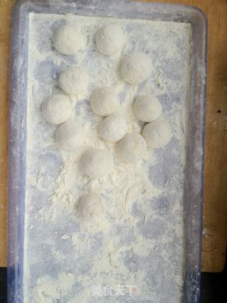 脆皮薯球的做法步骤：4