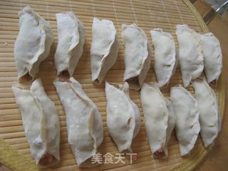 西瓜皮锅贴的做法步骤:5