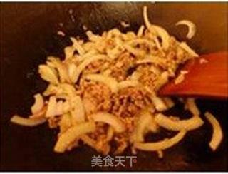 中西合璧版—番茄牛肉意面的做法步骤:4