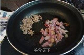 经典意大利餐—培根蛋汁意面 Spaghetti à la carbonara的做法步骤:5