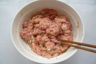 酱烧肉圆的做法步骤：4