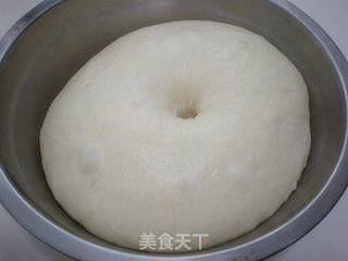肉松香肠面包的做法步骤:4