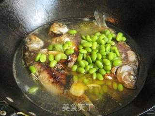 辣味毛豆鲫鱼的做法步骤:7
