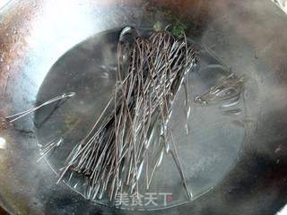 【鸡丝蕨菜粉】有荤有素营养均衡!的做法步骤:2