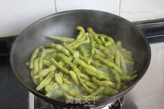 扁豆饺子的做法步骤:2