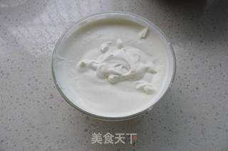 蔓越莓蛋奶冰淇淋的做法步骤:7