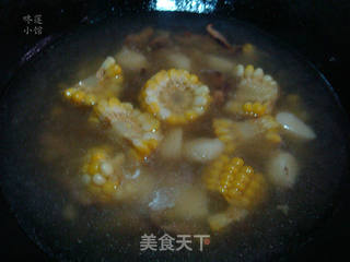 马蹄玉米花菇面的做法步骤:6