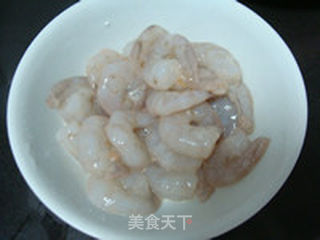 茄汁蛋包饭的做法步骤:2