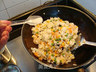 茄汁蛋包饭的做法步骤:12