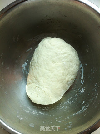 牛肉萝卜水饺的做法步骤:2