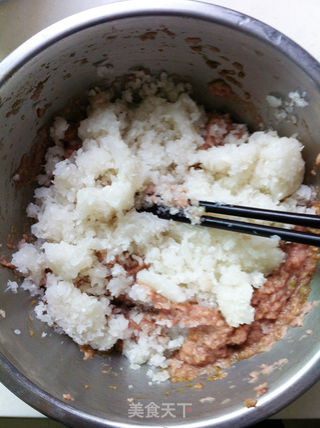 牛肉萝卜水饺的做法步骤:10