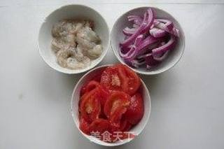 营养好美味——虾仁番茄空心面的做法步骤:2