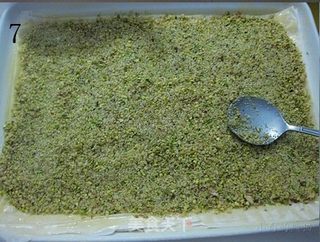 蜜糖果仁千层酥的做法步骤:7