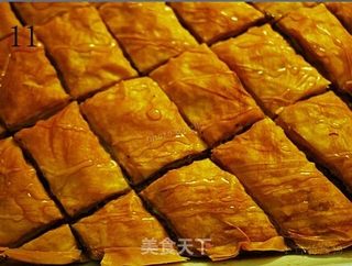 蜜糖果仁千层酥的做法步骤:11