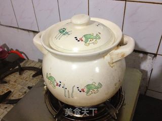 养颜甜品——冰糖银耳莲子羹的做法步骤:4