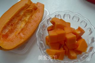 【木瓜椰奶西米羹】夏日里的美味饮品的做法步骤：2