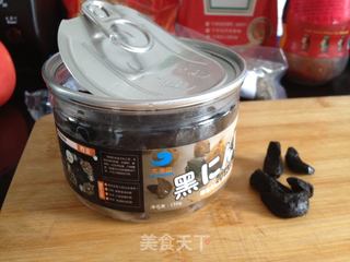“大海边”黑蒜试用报告——番茄黑蒜焗意面的做法步骤:2