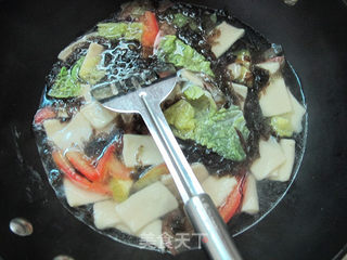 番茄鸡蛋面片汤的做法步骤:6