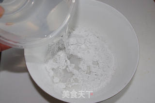 地方特色小吃。。。山粉糊的做法步骤:3
