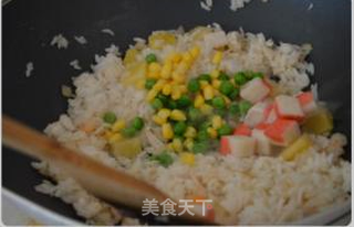 菠萝海鲜焗饭的做法步骤:8